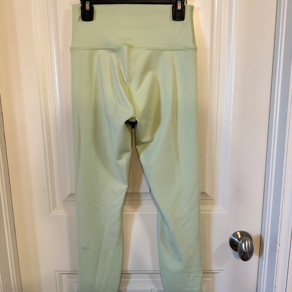 Alo Leggings